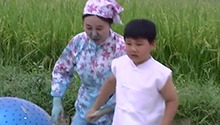 王子马皓轩吟诗锄禾为父母加油