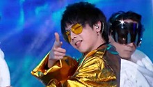 华晨宇TFBOYS携新歌首唱