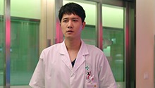 王扬鸣因擅自开刀割喉挨批