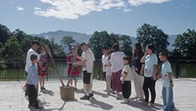 第2期：宝贝集体体验跳竹竿舞